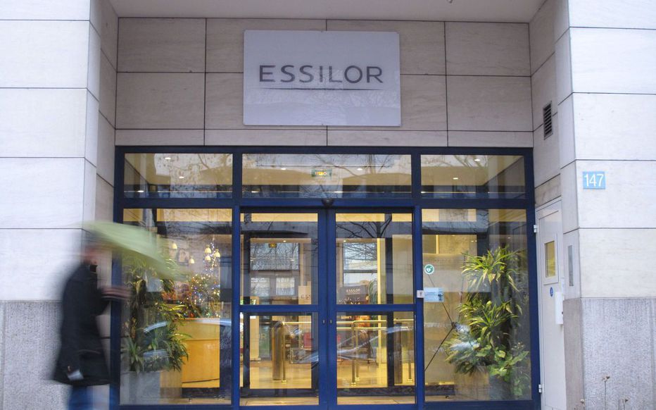 Large cyber attack targets lens manufacturer Essilor